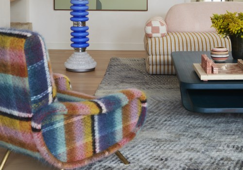 How Modern Chair Design Adapts to Small Urban Living Spaces
